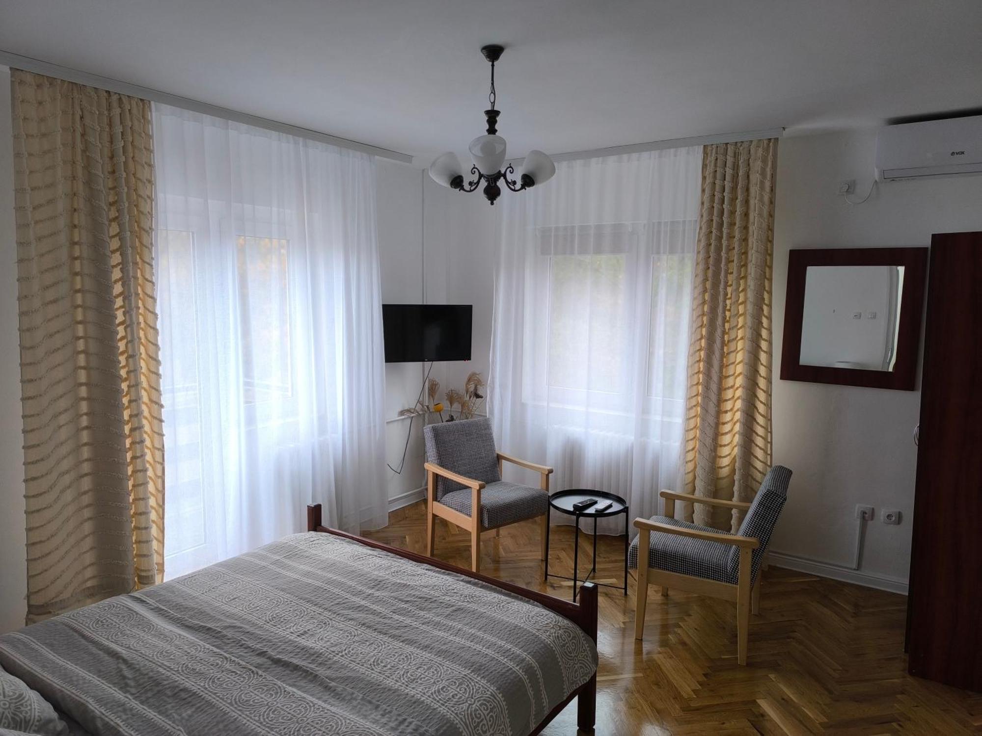 Guest House Major Arandjelovac Ngoại thất bức ảnh